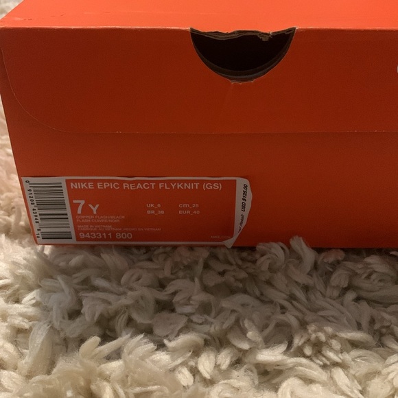 Nike Epic React Flyknit (GS) Sz 7Y Copper flash/Black Exc. condition 943311 800 - Picture 9 of 9